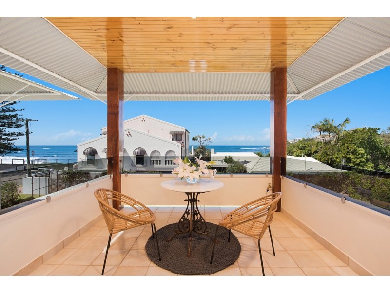 6 Cooroora Street, Dicky Beach QLD 4551