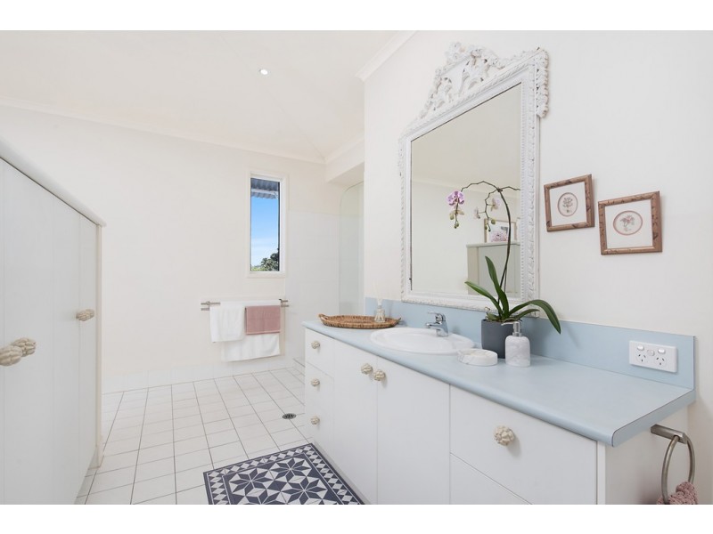 6 Cooroora Street, Dicky Beach QLD 4551