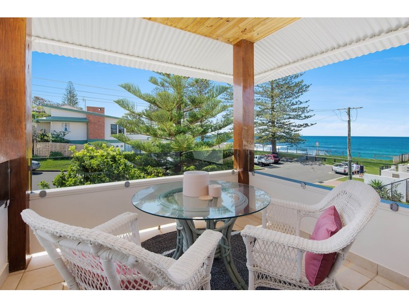 6 Cooroora Street, Dicky Beach QLD 4551
