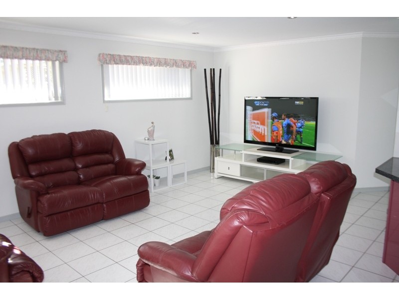 16 Sir Joseph Banks Drive, Pelican Waters QLD 4551