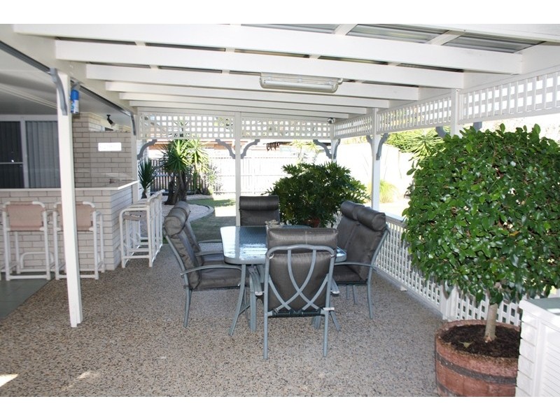 16 Sir Joseph Banks Drive, Pelican Waters QLD 4551