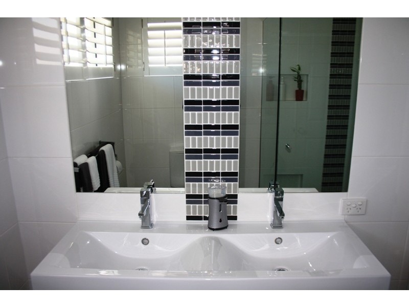 16 Sir Joseph Banks Drive, Pelican Waters QLD 4551