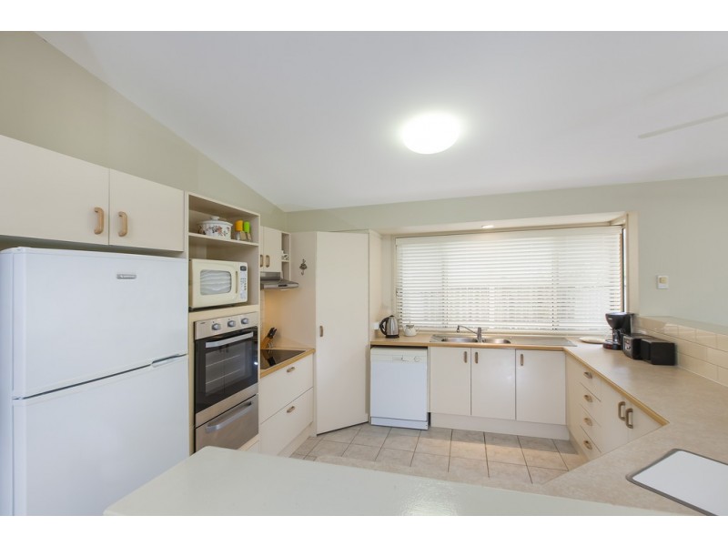 9 Pelican Waters Boulevard, Pelican Waters QLD 4551