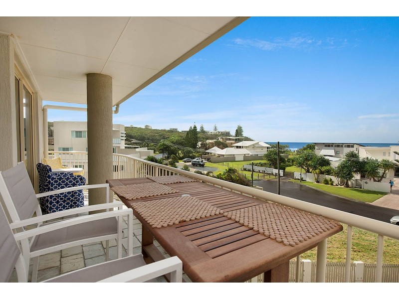 Unit 5 ‘Aztec Apartments’ 3 Ocean Court, Shelly Beach QLD 4551
