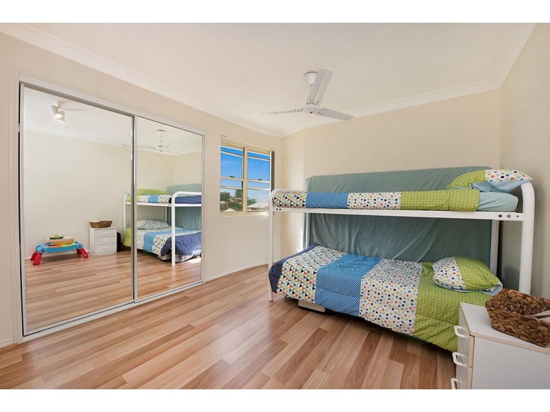 Unit 5 ‘Aztec Apartments’ 3 Ocean Court, Shelly Beach QLD 4551
