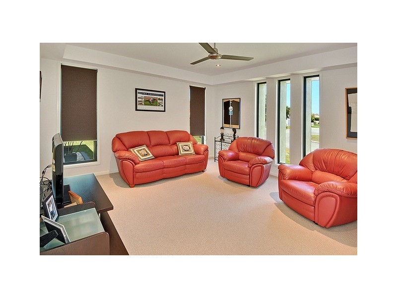 26 Rutherford Place, Pelican Waters QLD 4551