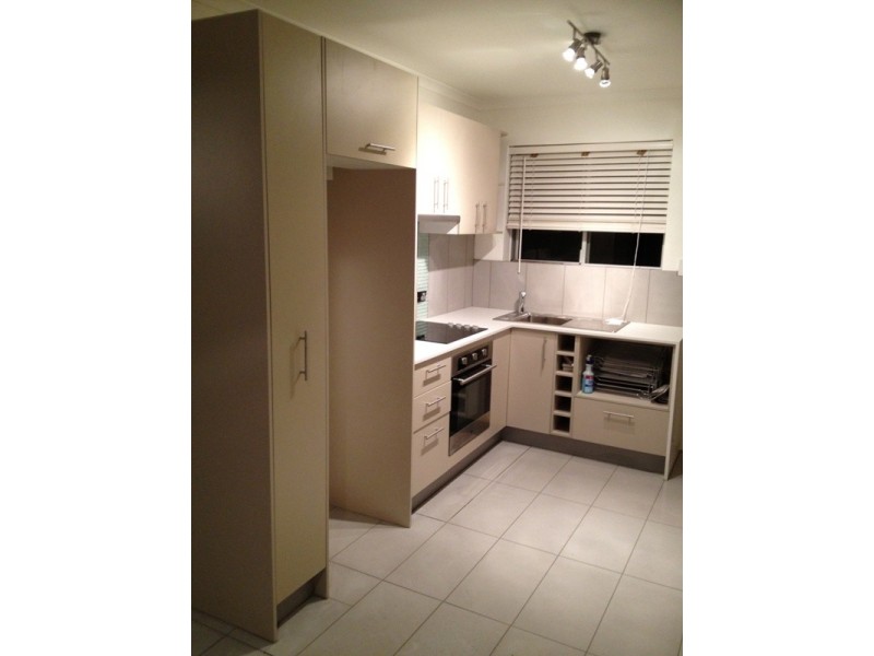 9/35 Burgess Street, Kings Beach QLD 4551