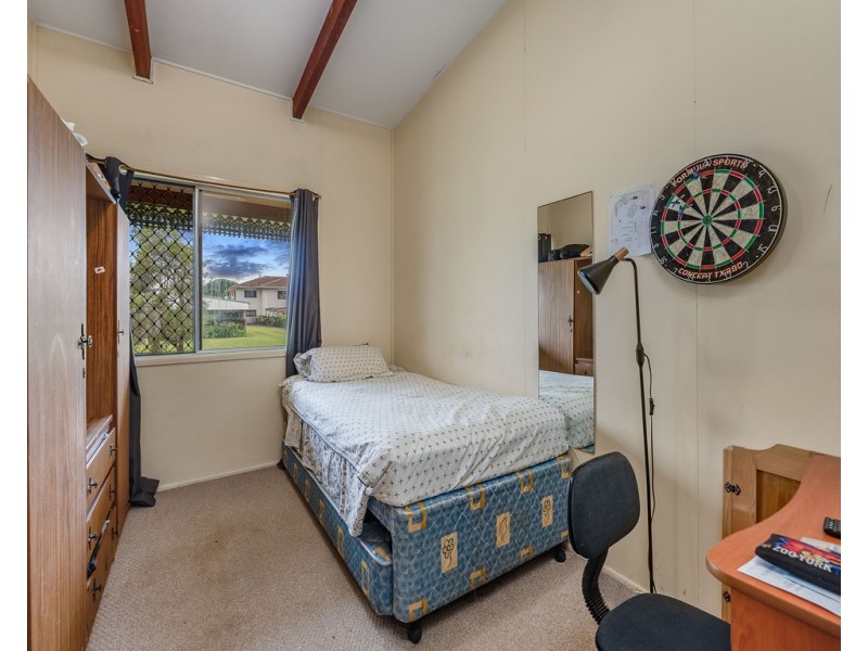 2 Roy Street, Golden Beach QLD 4551