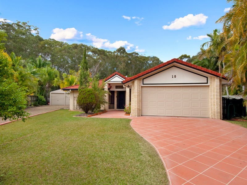 10 Phar Lap Court, Little Mountain QLD 4551