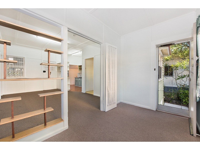 74 Landsborough Parade, Golden Beach QLD 4551