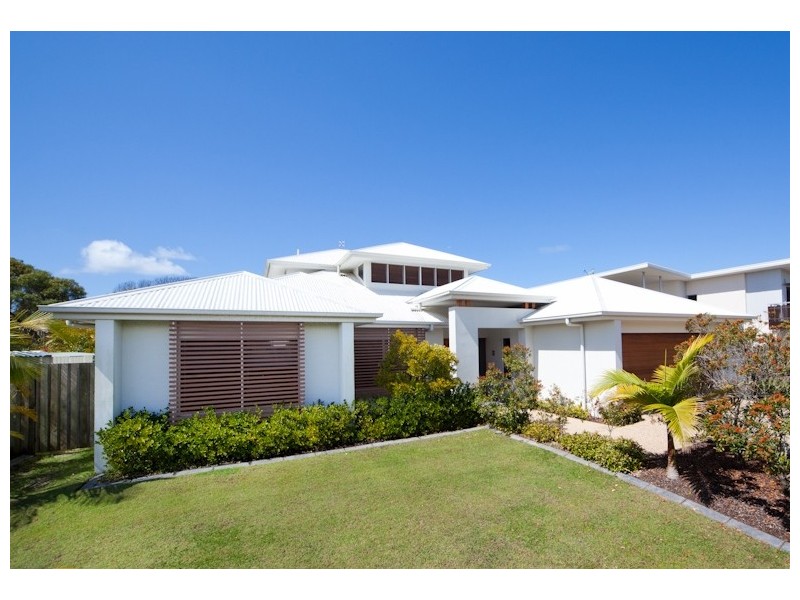 7 Edlundh Court, Pelican Waters QLD 4551