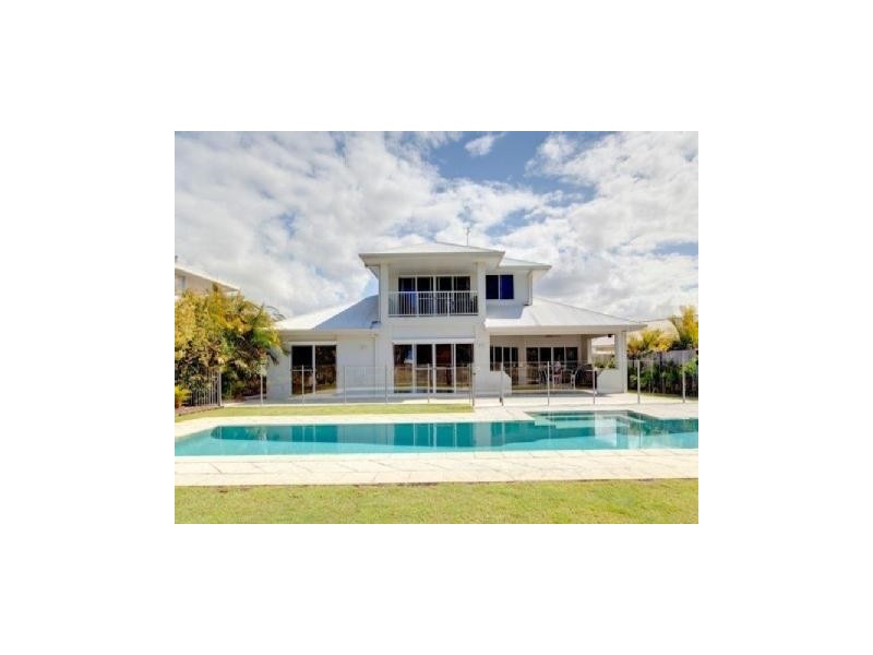 7 Edlundh Court, Pelican Waters QLD 4551