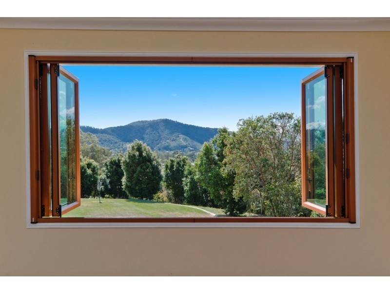 7 Stavewood Court, Highvale QLD 4520