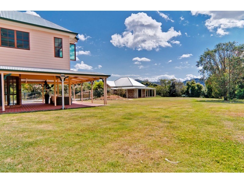 7 Stavewood Court, Highvale QLD 4520