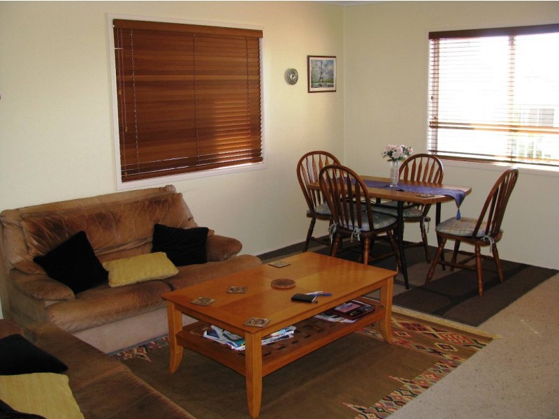17 Grigor Street, Moffat Beach QLD 4551