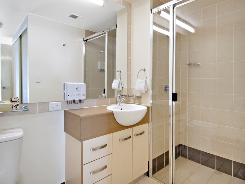 Unit 2160 ‘Caloundra Central’ 36 Browning Boulevard, Battery Hill QLD 4551