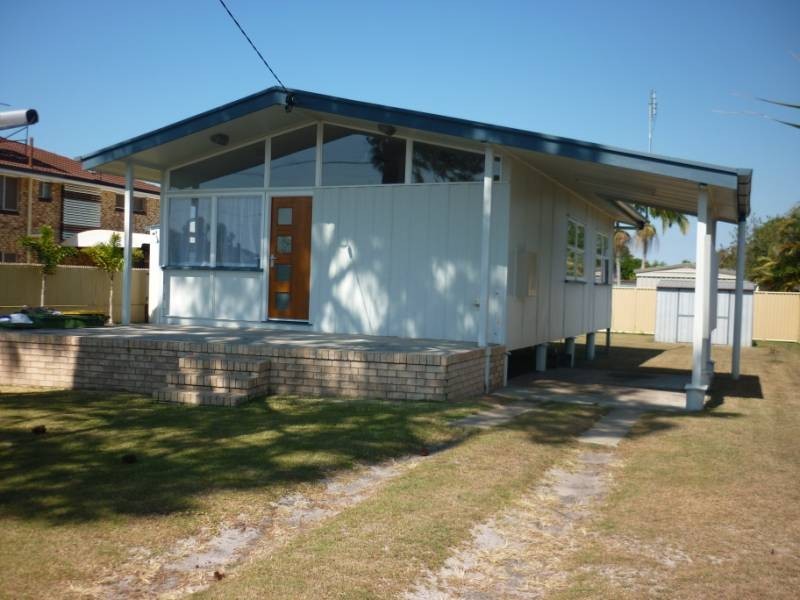 18 Beattie Street, Golden Beach QLD 4551