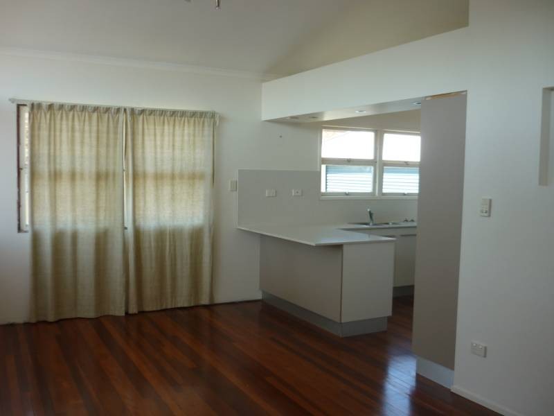 18 Beattie Street, Golden Beach QLD 4551