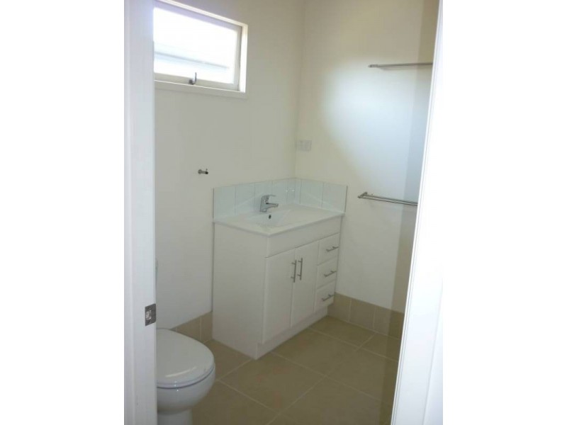 18 Beattie Street, Golden Beach QLD 4551