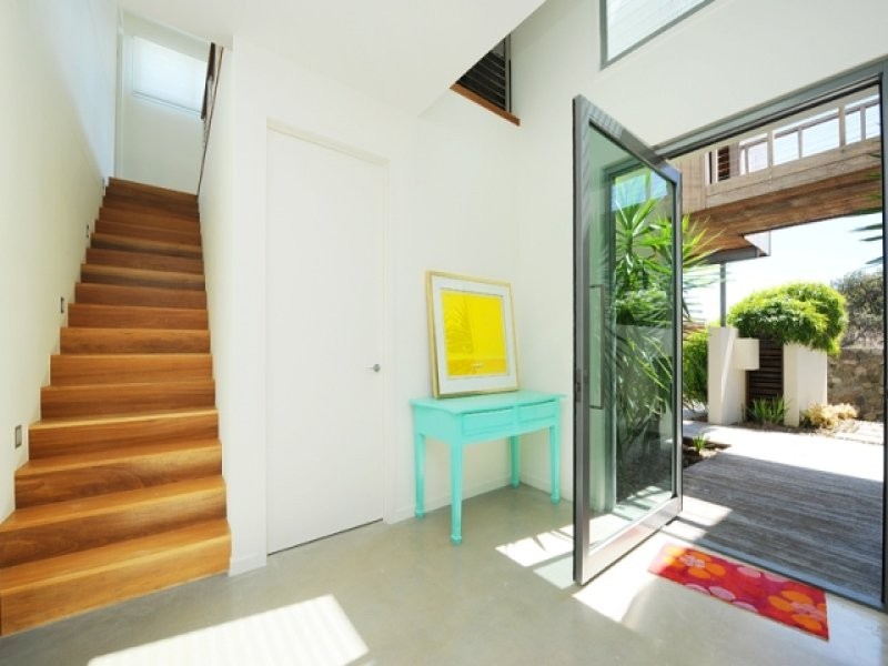 4 Mackay Street, Dicky Beach QLD 4551