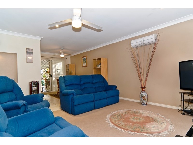 2 Glennie Close, Caloundra West QLD 4551