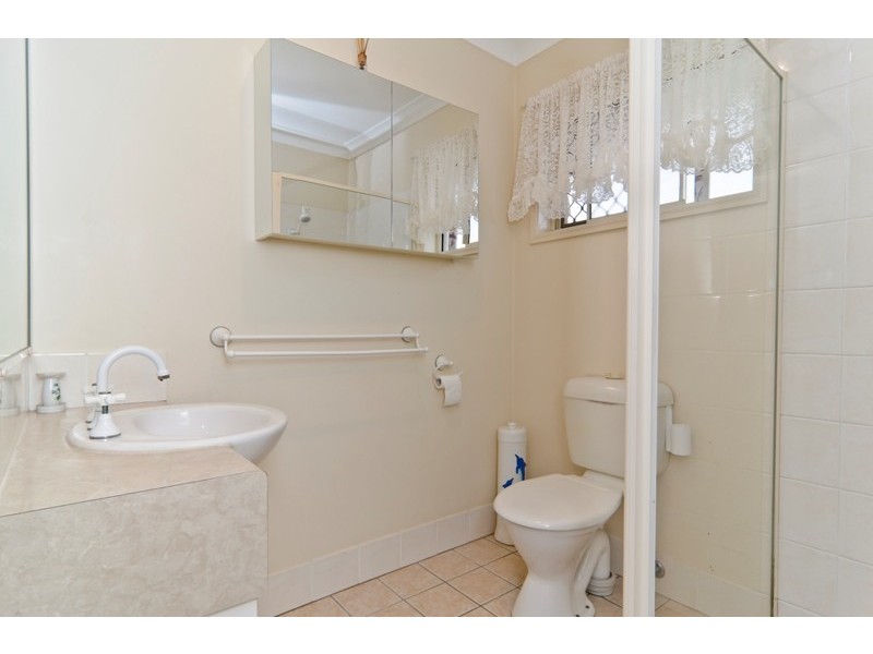 2 Glennie Close, Caloundra West QLD 4551