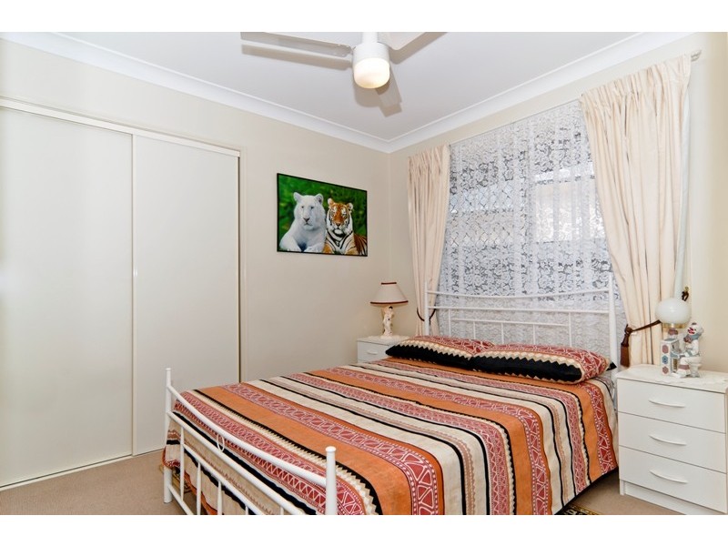 2 Glennie Close, Caloundra West QLD 4551