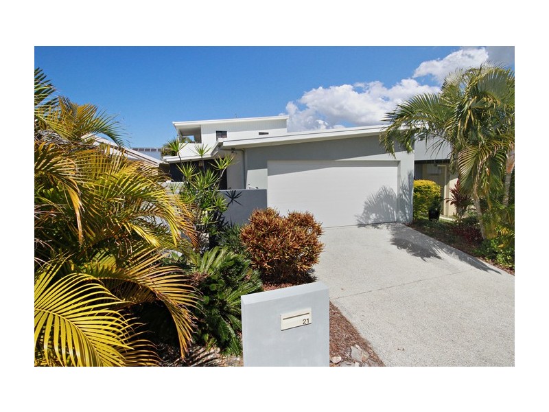 21 Sanibel Court, Kawana Island QLD 4575