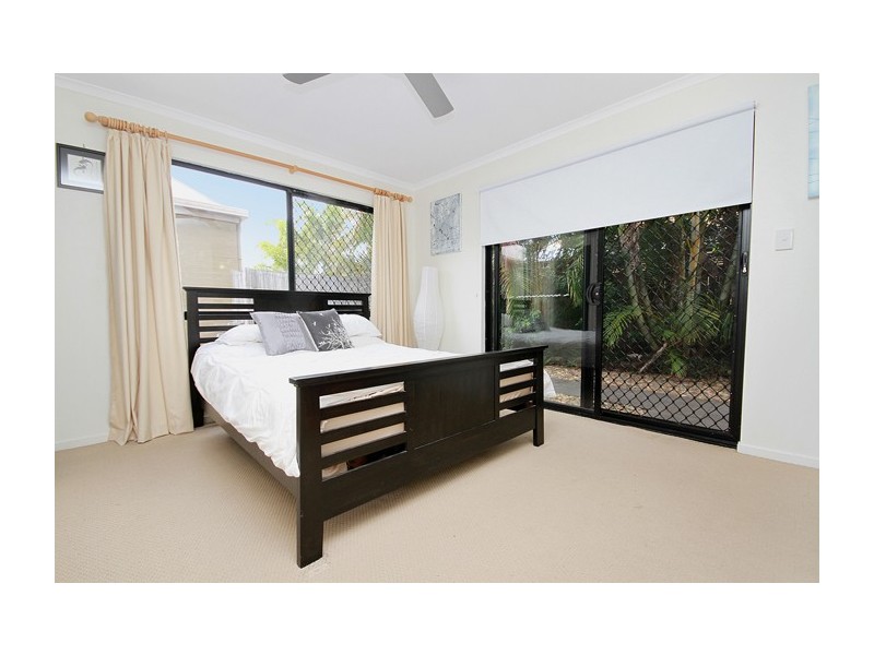 21 Sanibel Court, Kawana Island QLD 4575