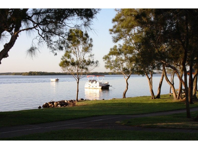 6 Monash Street, Golden Beach QLD 4551