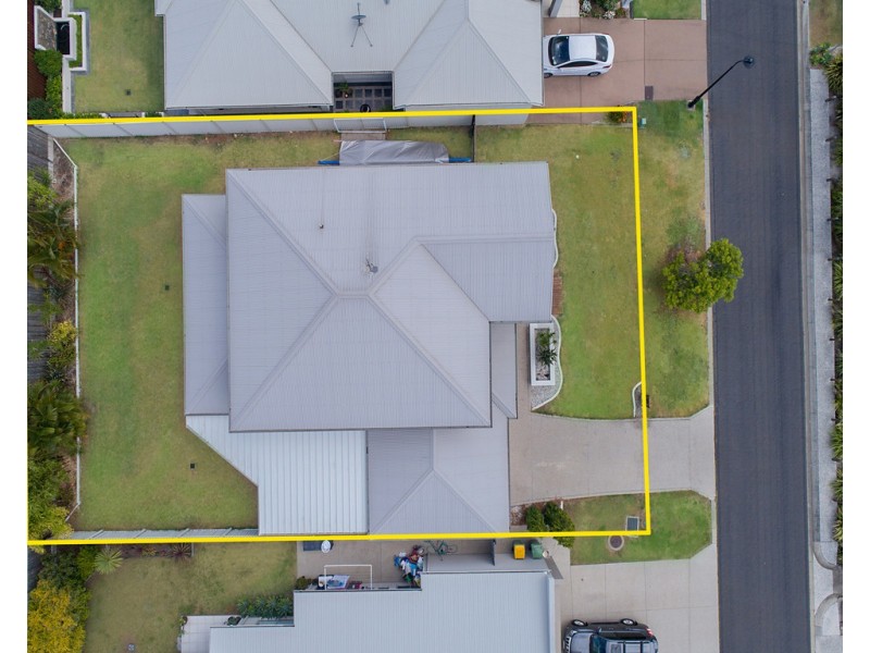 4 Reef Court, Birtinya QLD 4575
