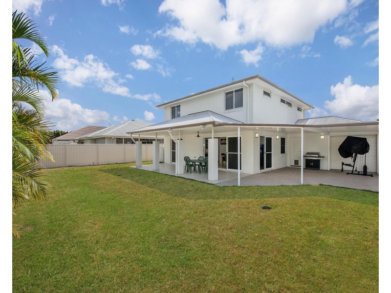 4 Reef Court, Birtinya QLD 4575