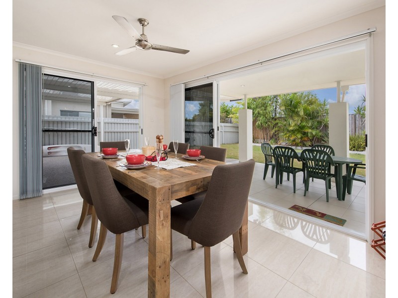 4 Reef Court, Birtinya QLD 4575
