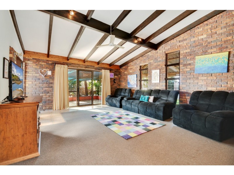 21 Doondoon Street, Currimundi QLD 4551