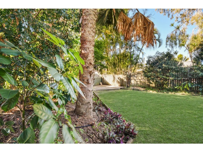 21 Doondoon Street, Currimundi QLD 4551