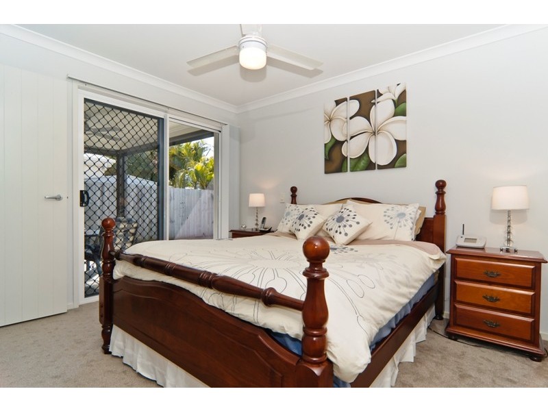 10 Huntley Place, Caloundra West QLD 4551