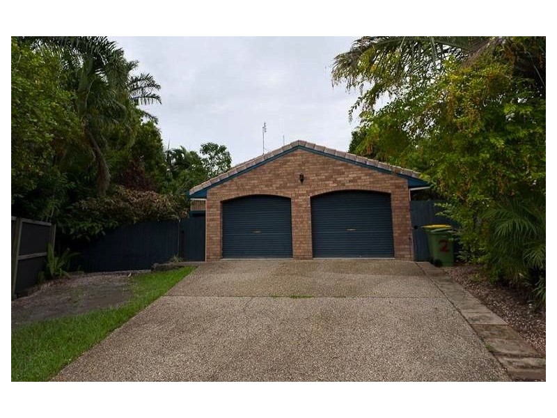 2 Lorinya Court, Battery Hill QLD 4551