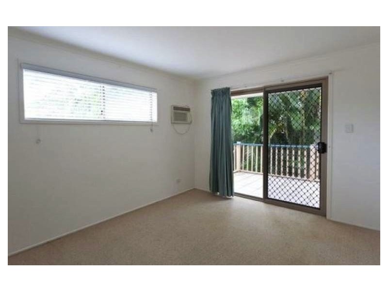 2 Lorinya Court, Battery Hill QLD 4551