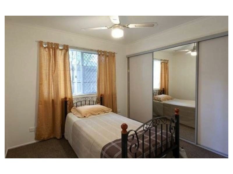 2 Lorinya Court, Battery Hill QLD 4551