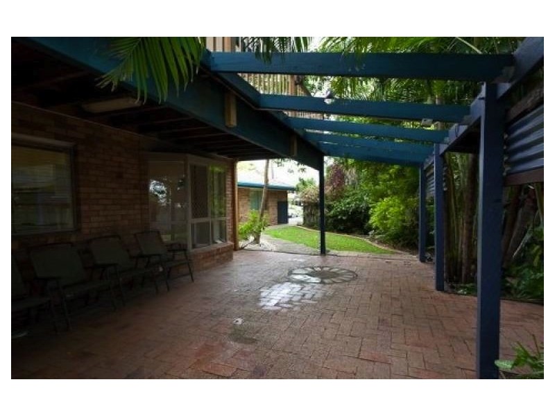 2 Lorinya Court, Battery Hill QLD 4551