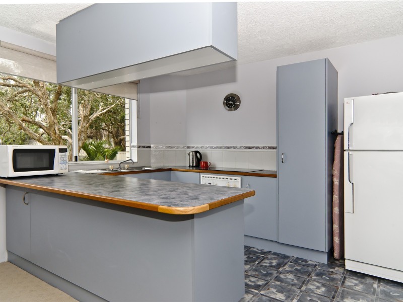 Unit 2 ‘Pacific Cove’ 2 Upper Gay Terrace, Kings Beach QLD 4551