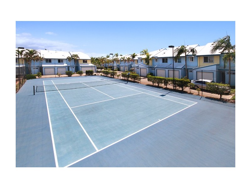 Unit 6 ‘Tokara Quays’ 52 Naroon Crescent, Wurtulla QLD 4575