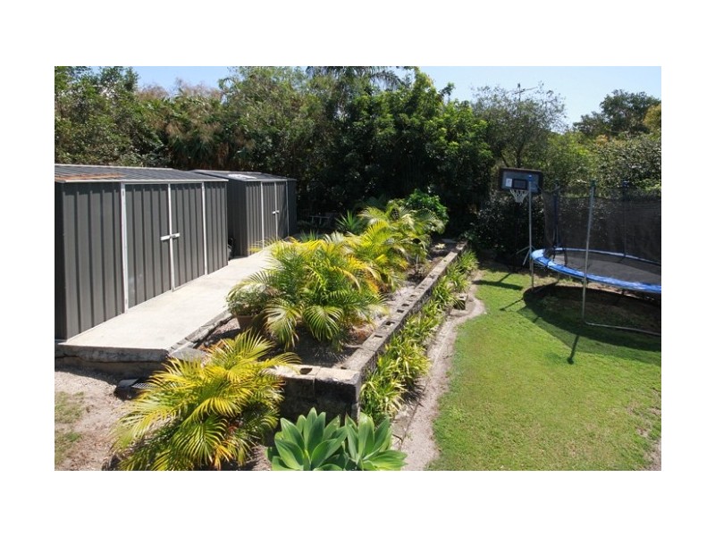 1 Prunus Place, Aroona QLD 4551