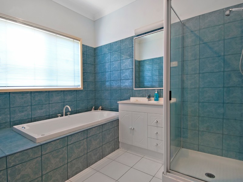 6 Samuel Court, Moffat Beach QLD 4551