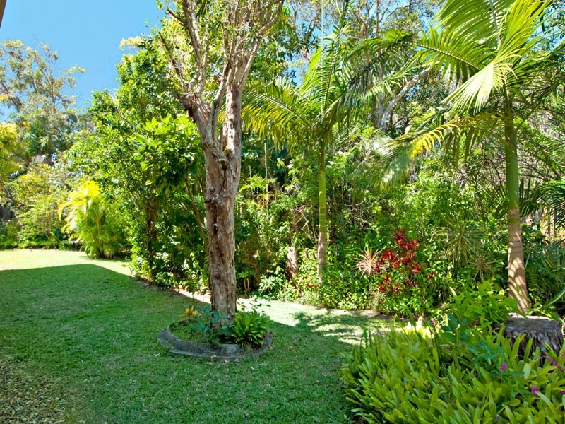 6 Samuel Court, Moffat Beach QLD 4551