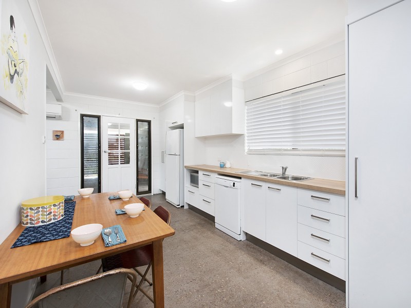 31 Nelson Street, Golden Beach QLD 4551