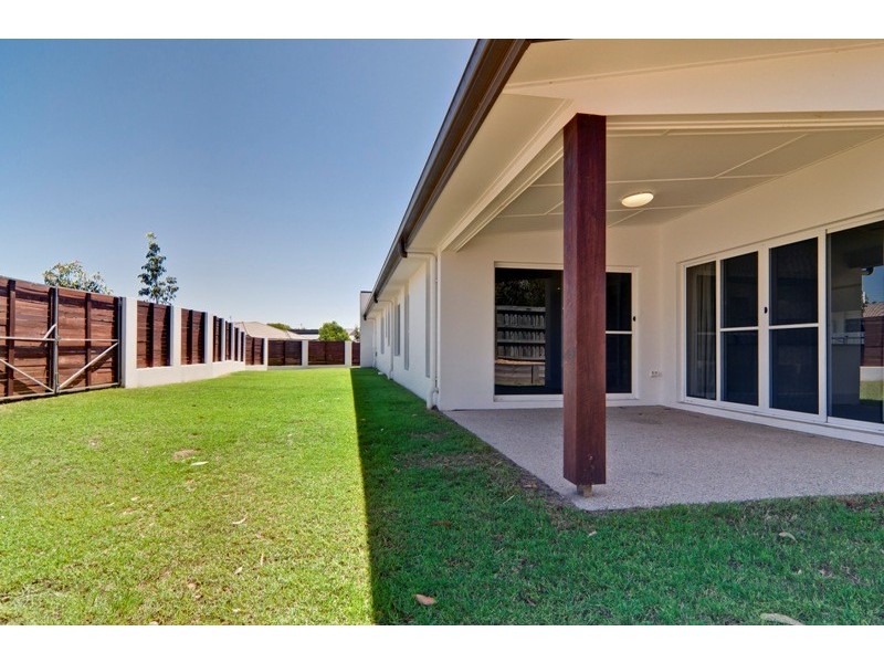 25 Alicia Circuit, Little Mountain QLD 4551