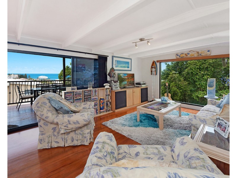 4 Arthur Street, Kings Beach QLD 4551