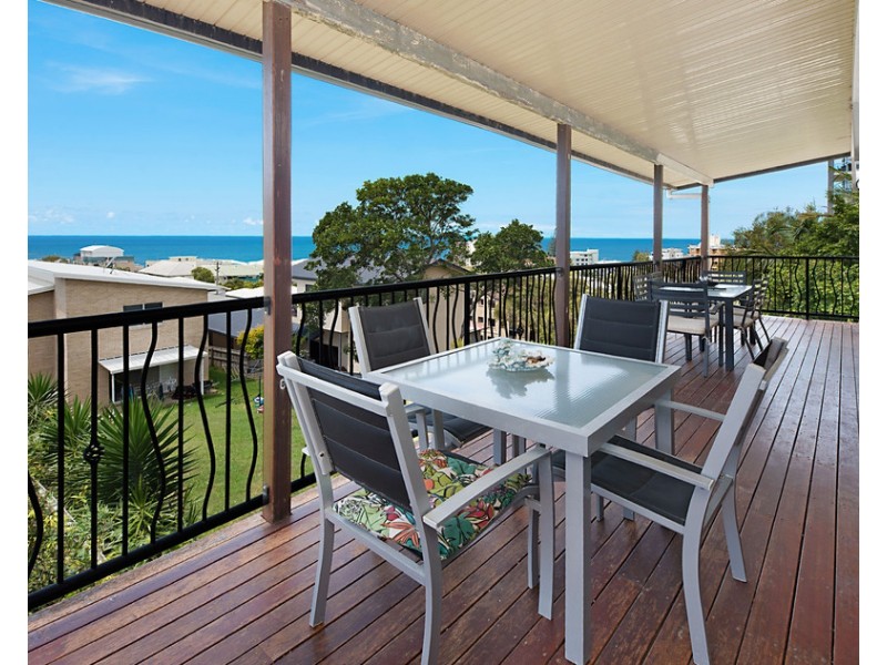 4 Arthur Street, Kings Beach QLD 4551
