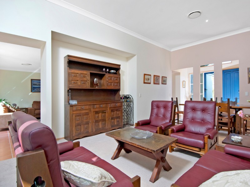 7 Elimbah Street, Pelican Waters QLD 4551